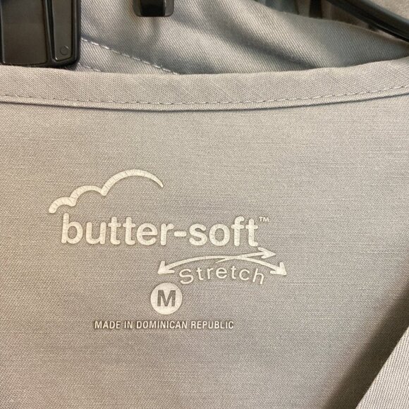 Butter Soft Stretch Ladies Platinum Grey Silver Scrub Set Size Medium & Med Pet - Picture 3 of 12